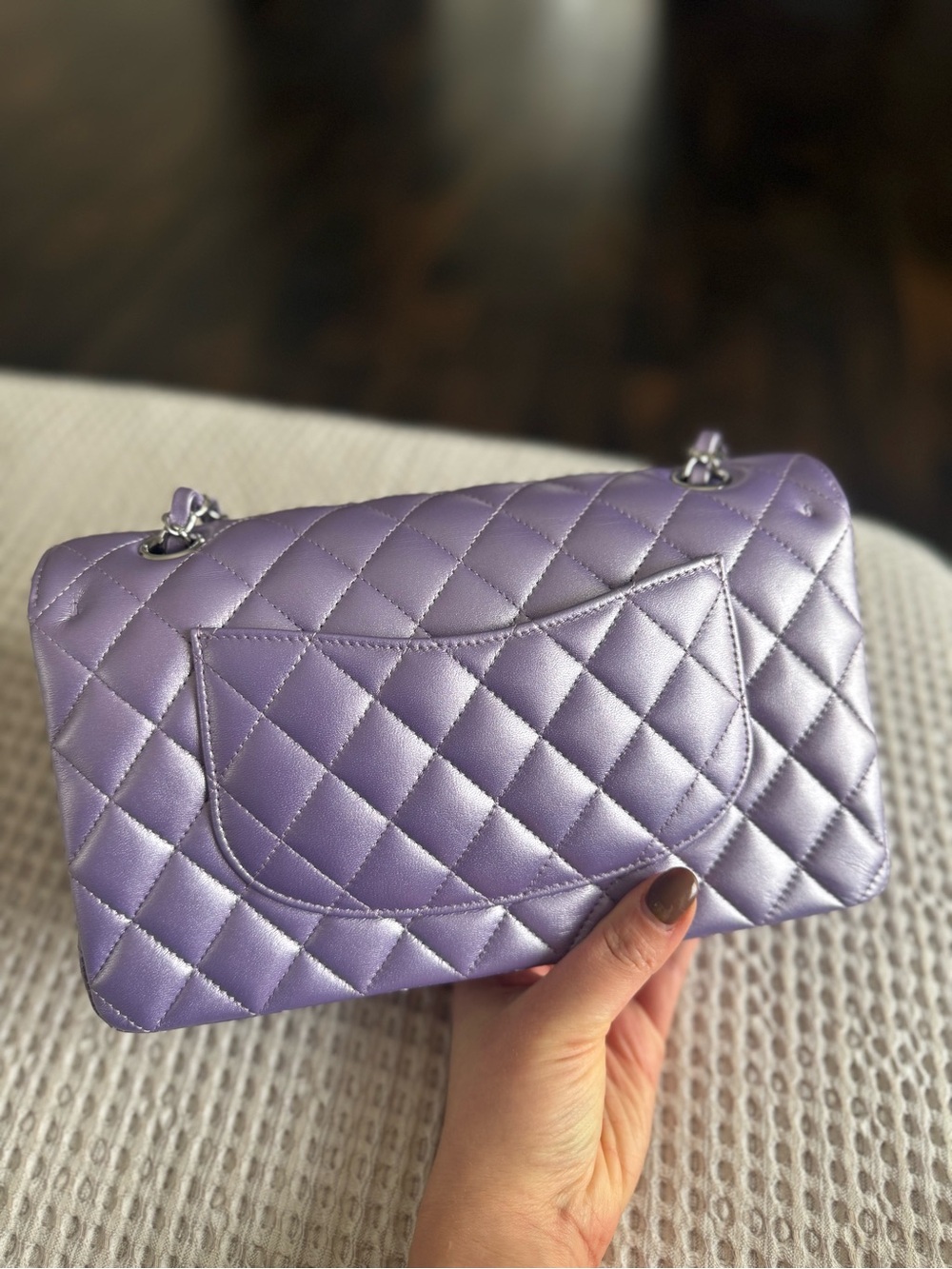 CHANEL Lavender Quilted Lambskin Classic Flap medium 23P - Picture 11 of 16